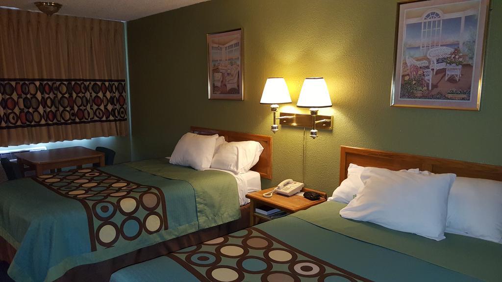 Budgetel Inn & Suites Butler Kültér fotó