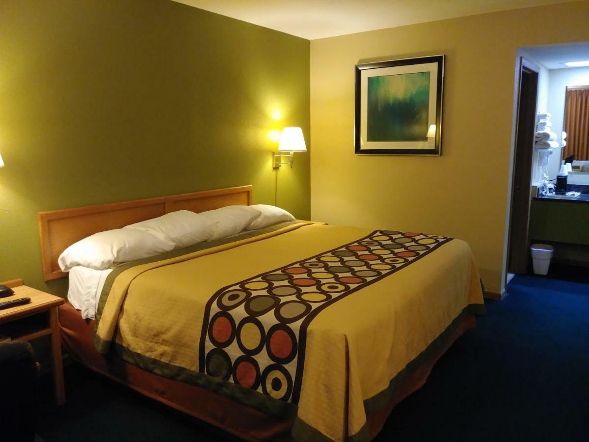 Budgetel Inn & Suites Butler Kültér fotó
